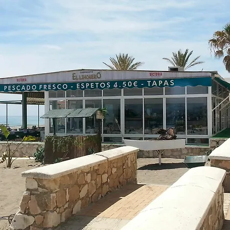 With 2 Bedrooms In - 10 M From The Apartment Fuengirola